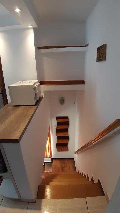 Villa Casa Ultracentral Suceava Exterior foto